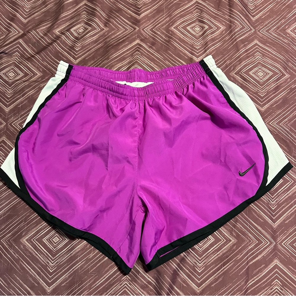 Girls’ Nike Dri-FIT Running Shorts, Purple, EUC, L